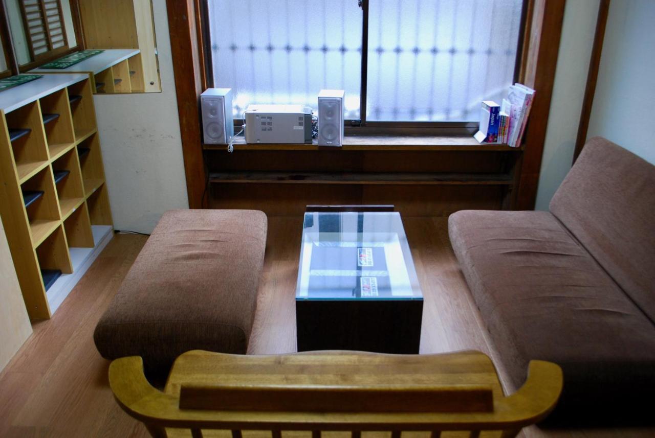 Nomad Hostel Classic Tokio Buitenkant foto